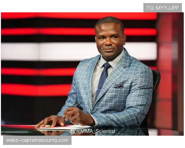 “大帝”沃尔卡诺夫斯基确认不会降重,将继续在羽量级完成合同 “大帝”沃尔卡诺夫斯基确认不会降重,将继续在羽量级完成合同